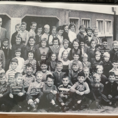 Bild vergr&ouml;&szlig;ern: Klassentreffen Volksschule Niedernetphen