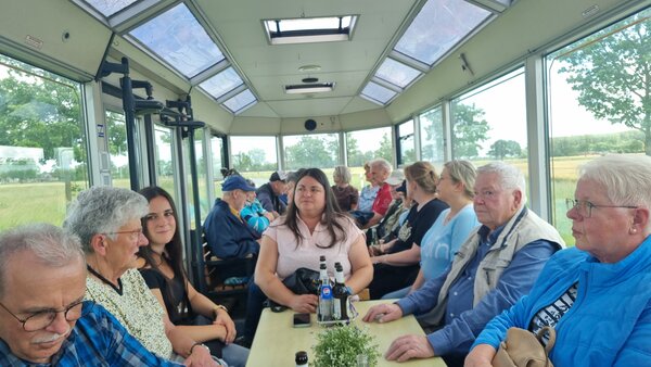 Bild vergr&ouml;&szlig;ern: Tagesfahrt des VdK Ortsverbandes Deuz nach Ascheburg- Davensberg.