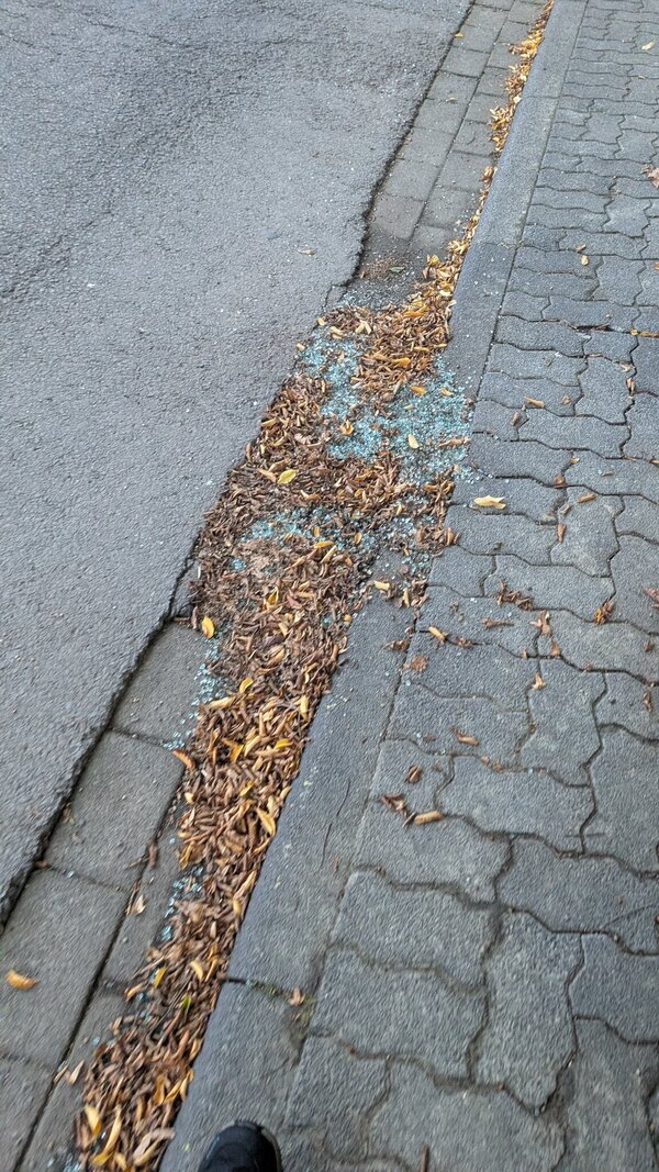 Bild vergr&ouml;&szlig;ern: b0e46af3f1db17f8e7e5037d9066c4a4_g