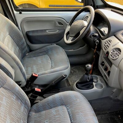Bild vergr&ouml;&szlig;ern: Renault Kangoo